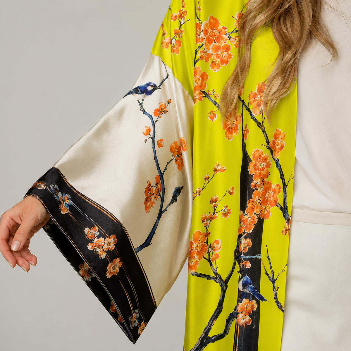 Kimono long Sakura jaune ivoire — détail finition